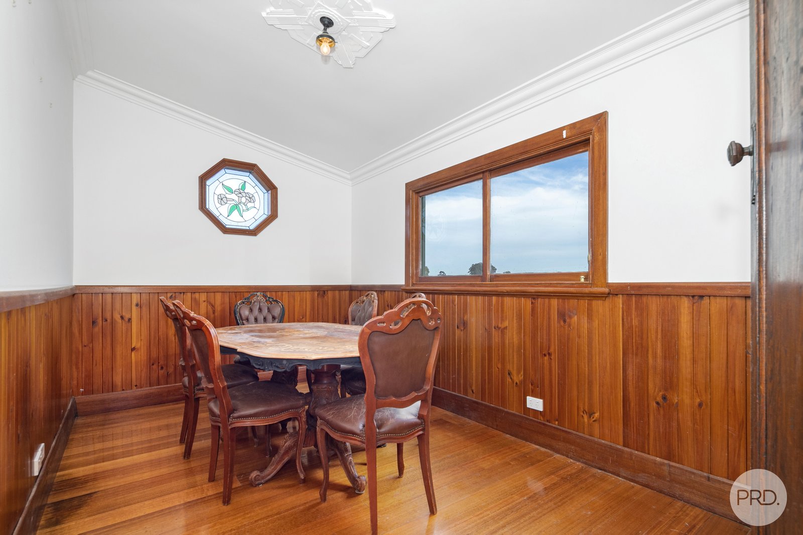 13 Pett Street SKIPTON 7