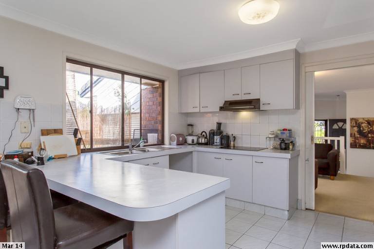 13 Pinehurst Place ROBINA 6