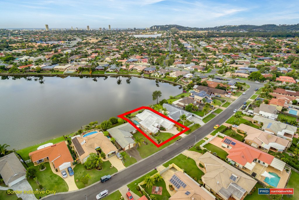 13 Placid Court VARSITY LAKES 24