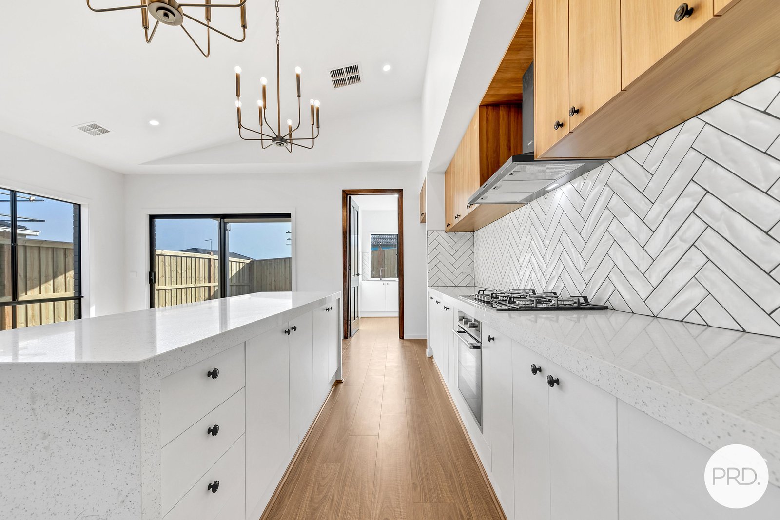 13 Plymouth Way SMYTHES CREEK 2