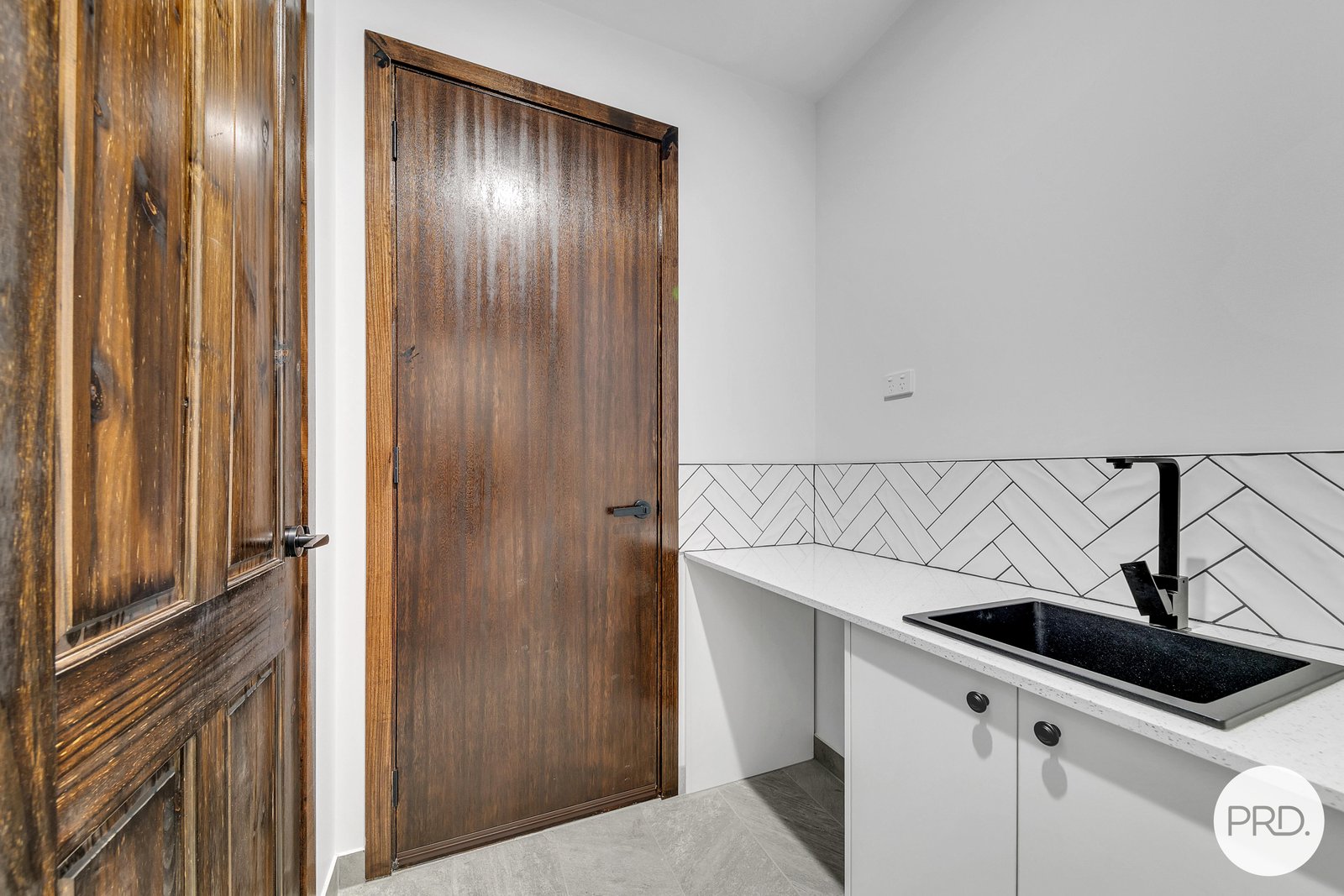 13 Plymouth Way SMYTHES CREEK 10