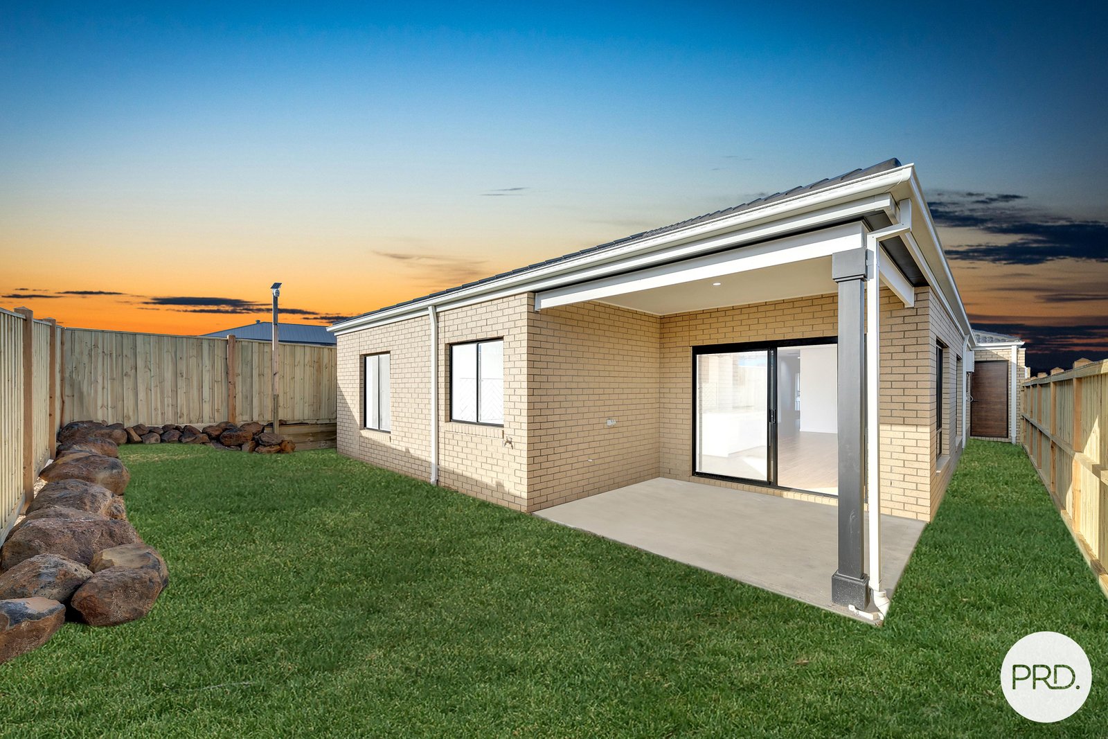 13 Plymouth Way SMYTHES CREEK 27