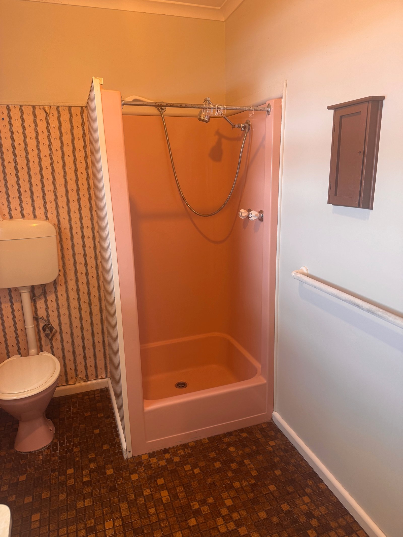 Real Estate and Property in 13 Pohlman Street, Kyneton, VIC