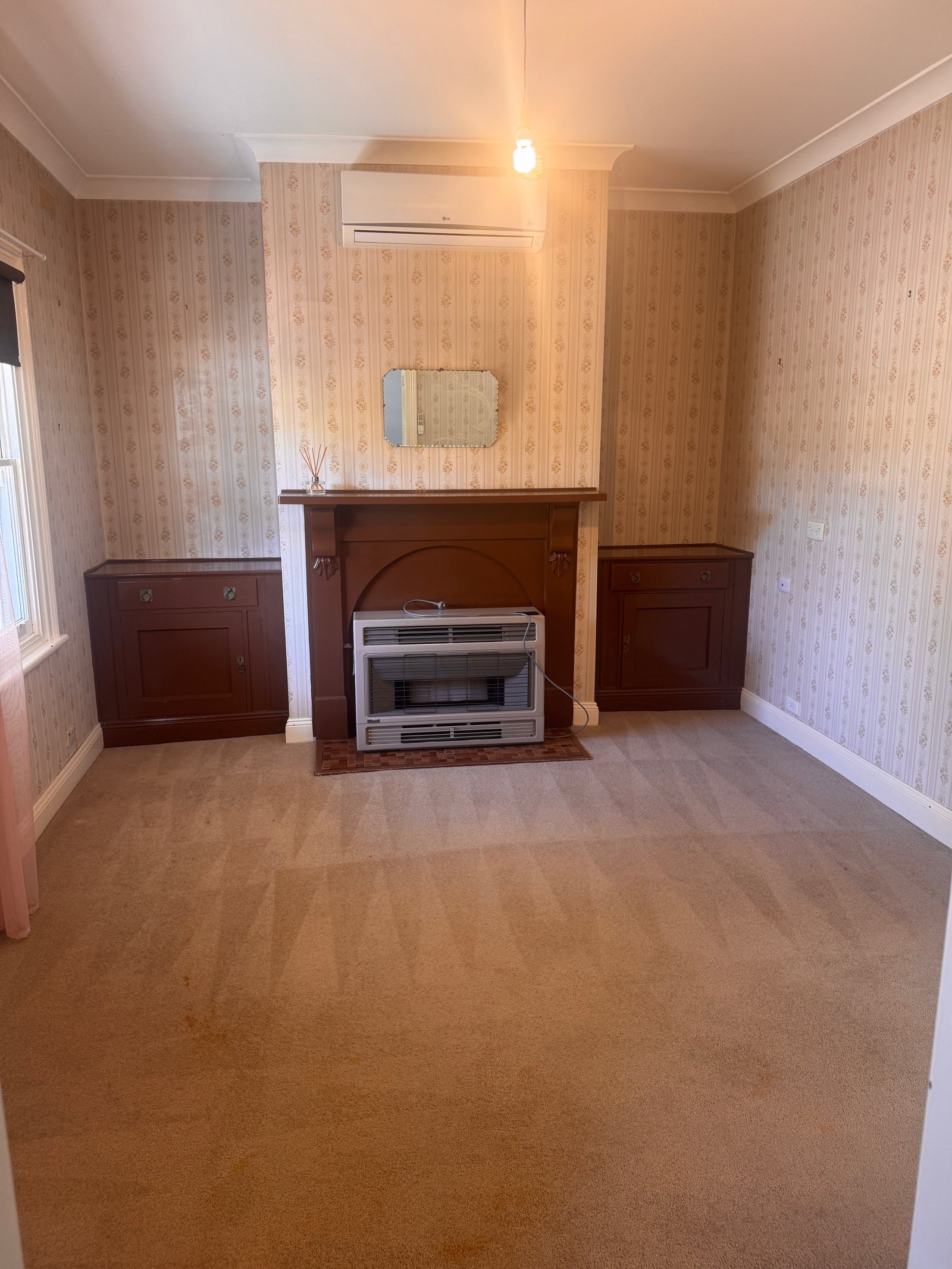 Real Estate and Property in 13 Pohlman Street, Kyneton, VIC