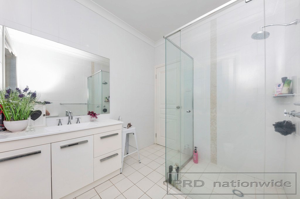 1/3 Pyalla Avenue ABERGLASSLYN 6