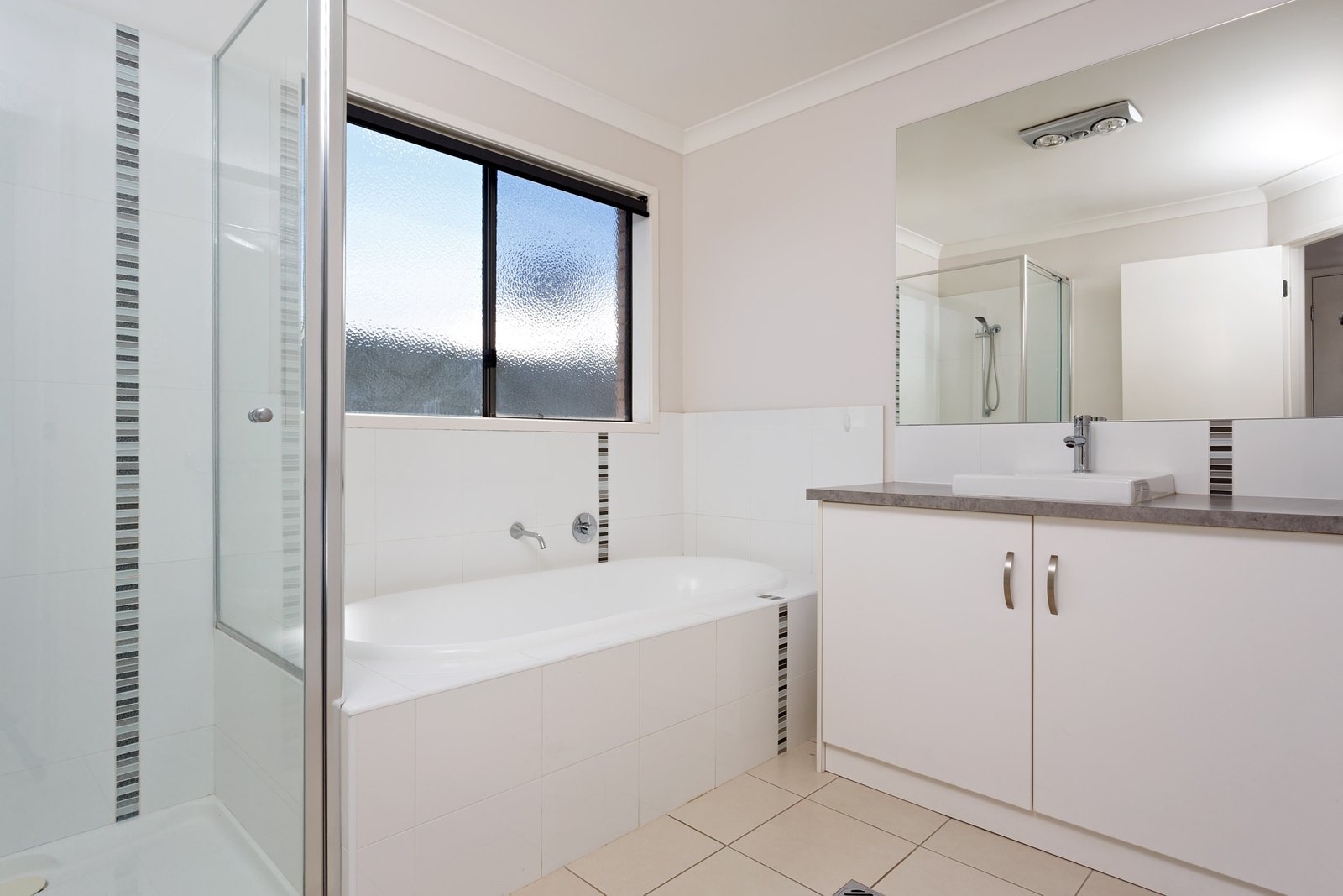 13 Quandong Place FOREST HILL 12