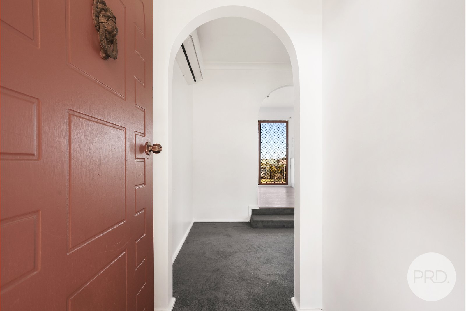 13 Queen Street TAMWORTH 4