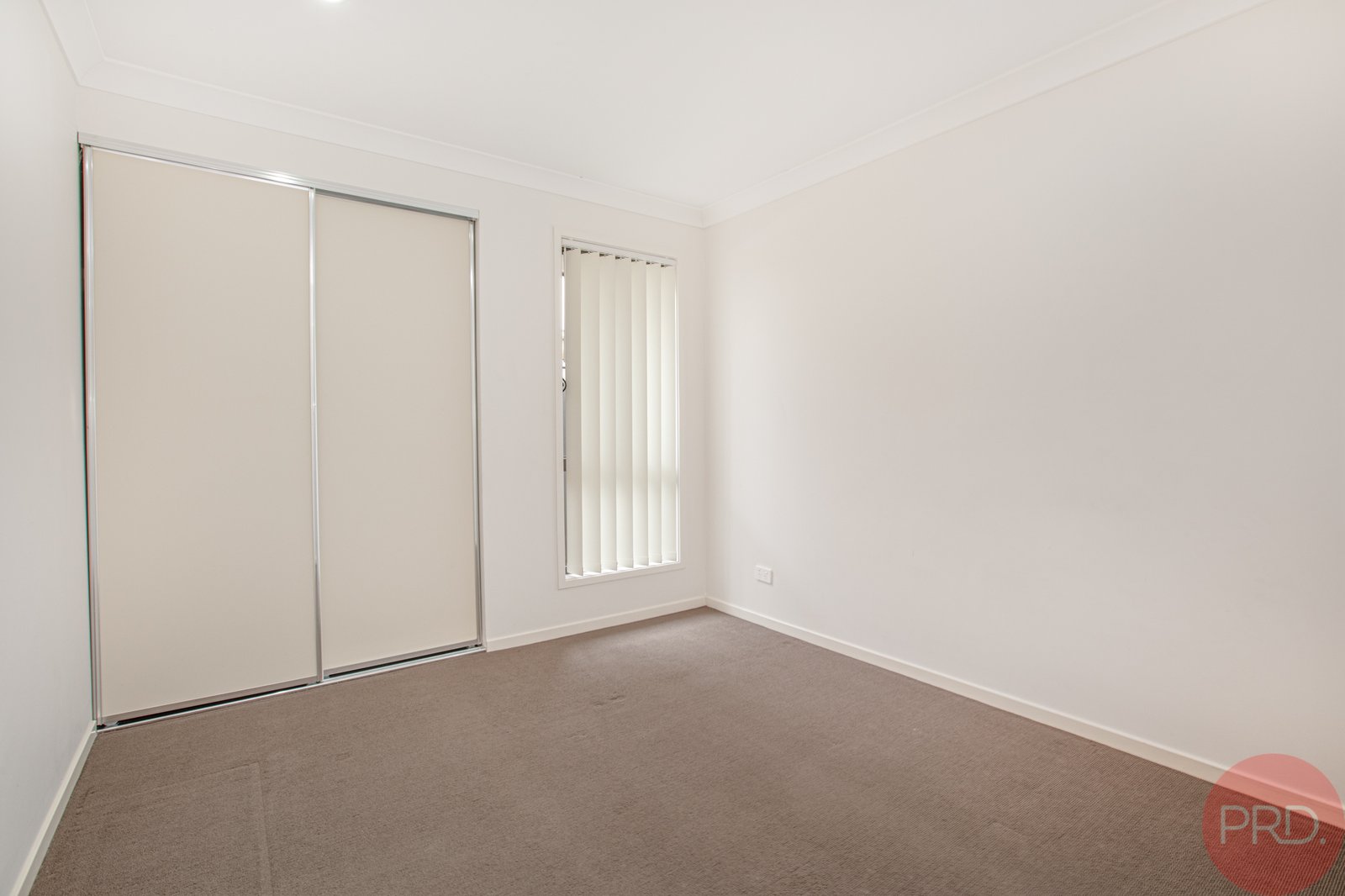 13 Radiant Avenue LARGS 9