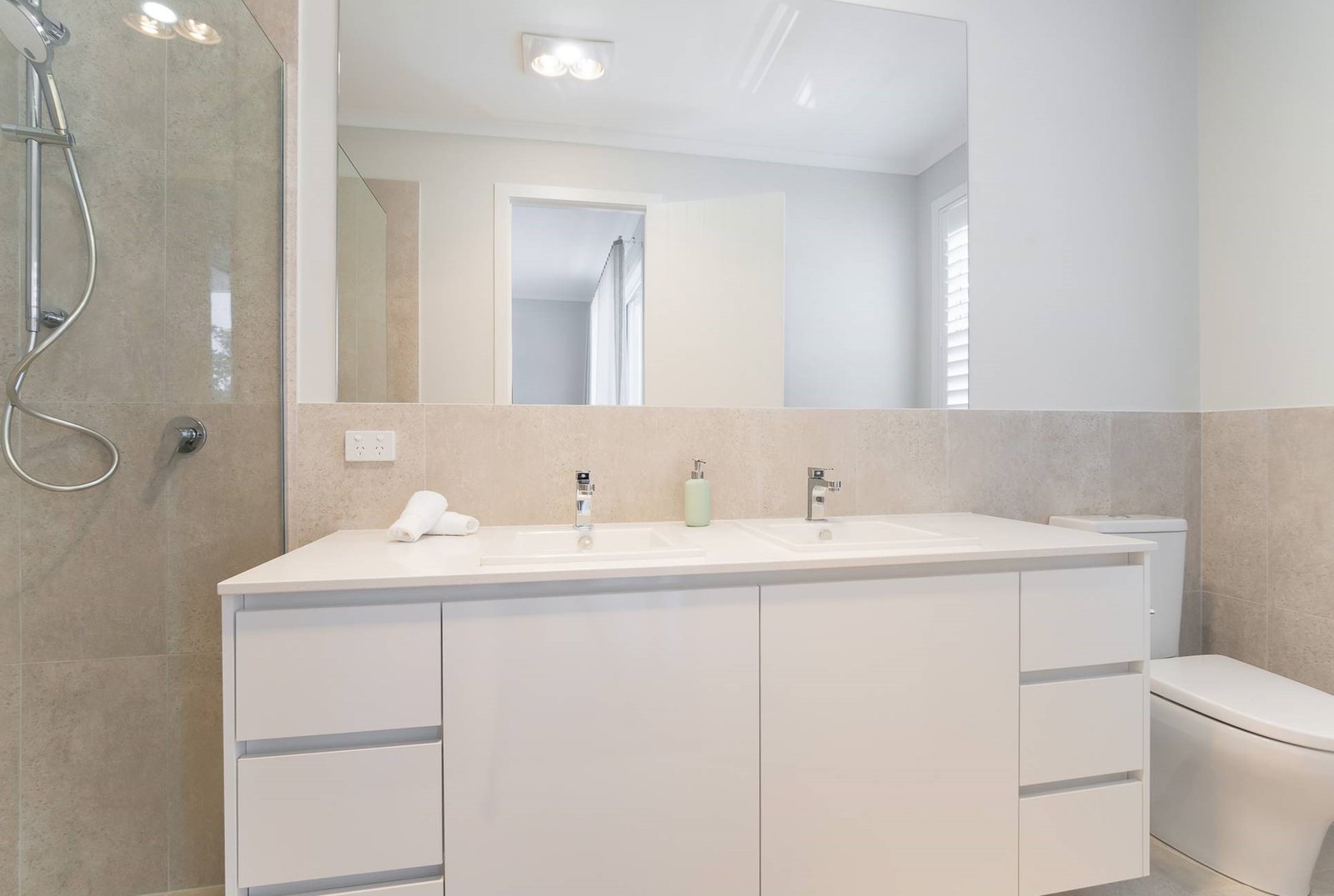 1/3 Randall Drive SALAMANDER BAY 22