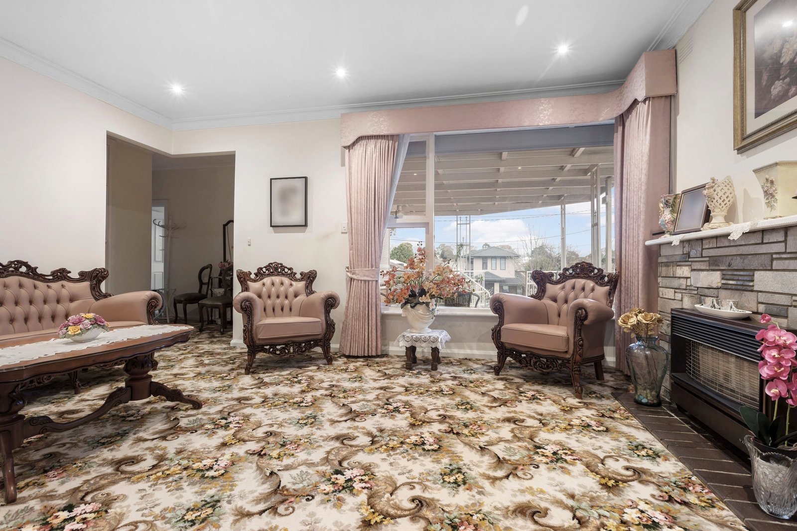 Real Estate and Property in 13 Raymond Street, Blackburn North, VIC