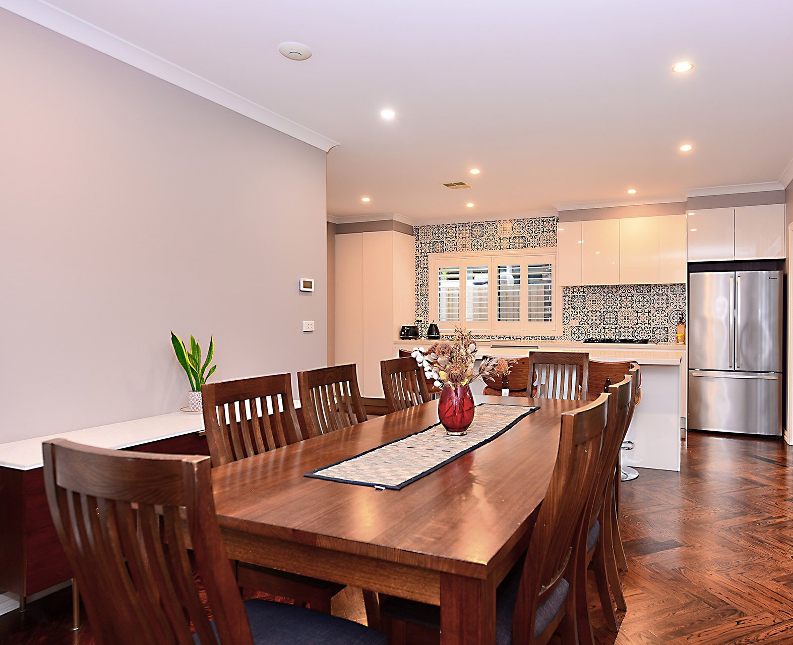 Gallery: 1/3 Reark Avenue