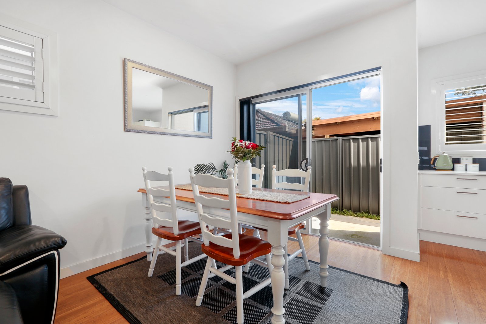 13 Reynolds Lane OAK FLATS 4