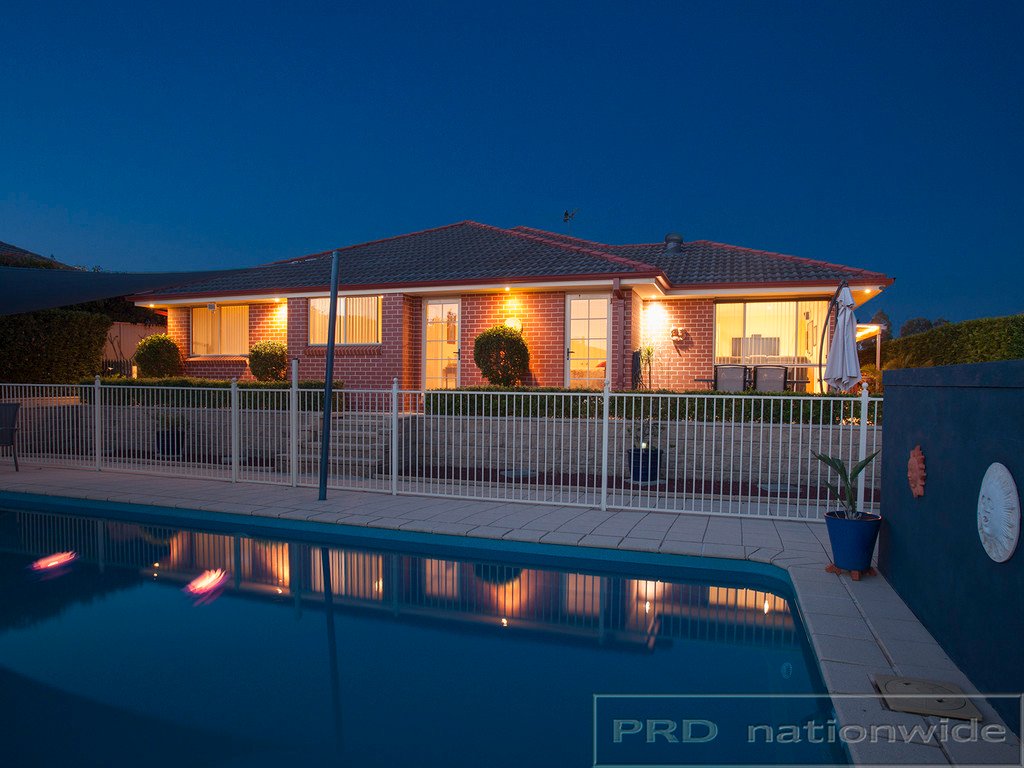 13 Ribbonwood Close LARGS 22