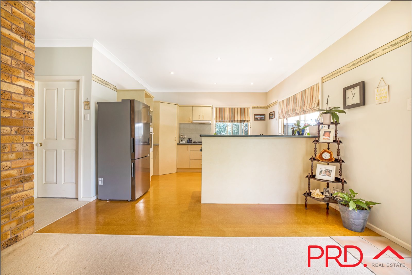 13 River Street MOONBI 5