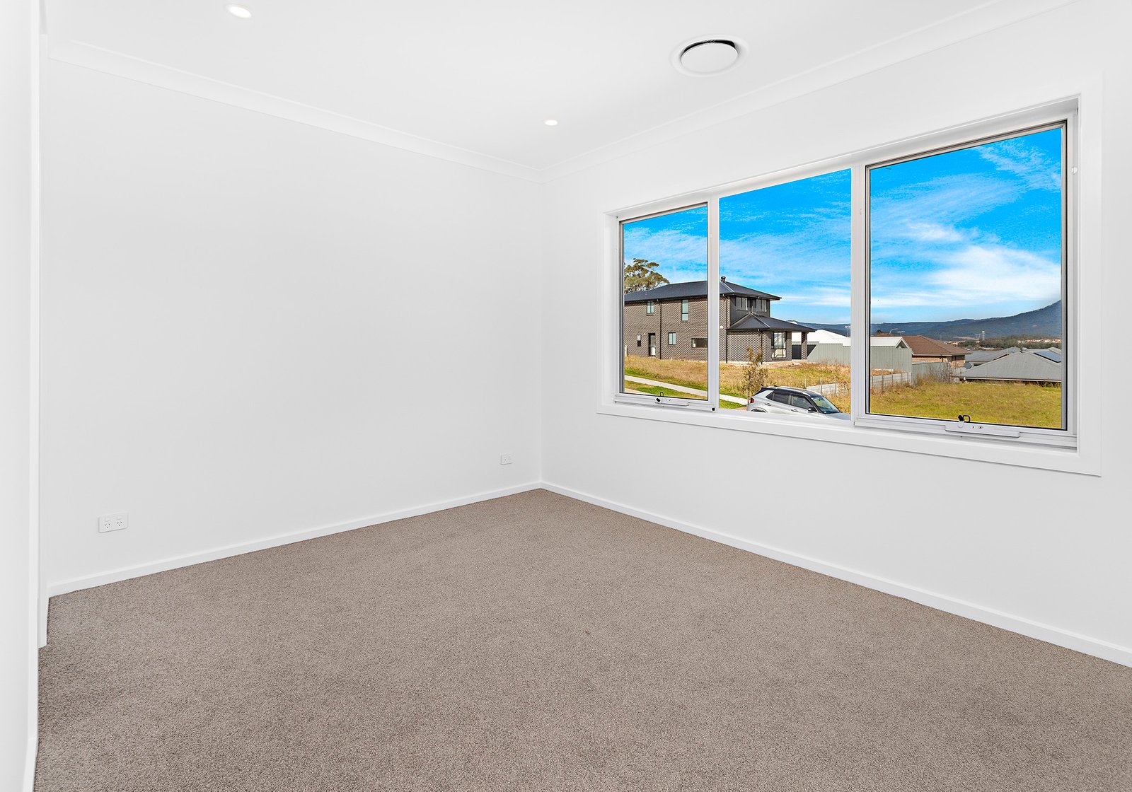 13 Riversleigh Street STREAM HILL 4