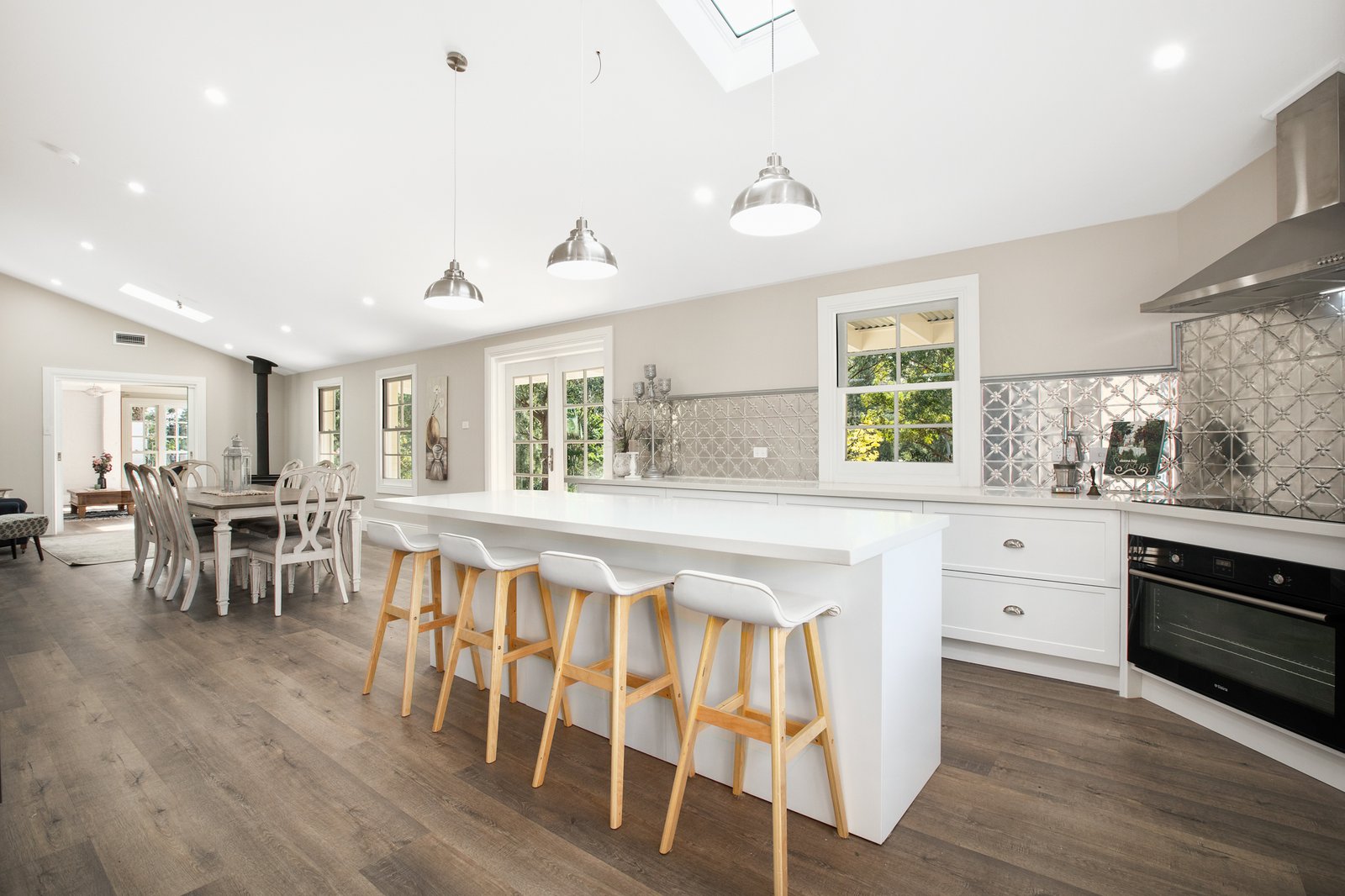 13 Riverview Road BOLWARRA HEIGHTS 12