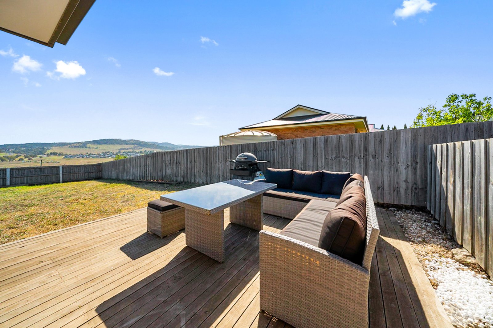 13 Riviera Drive OLD BEACH 10