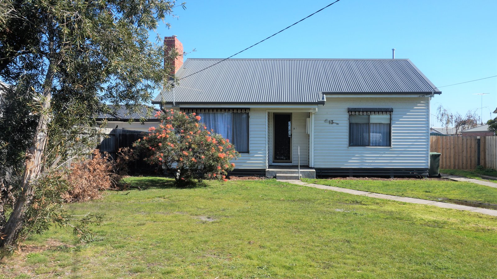 Gallery: 13 Robertson Street