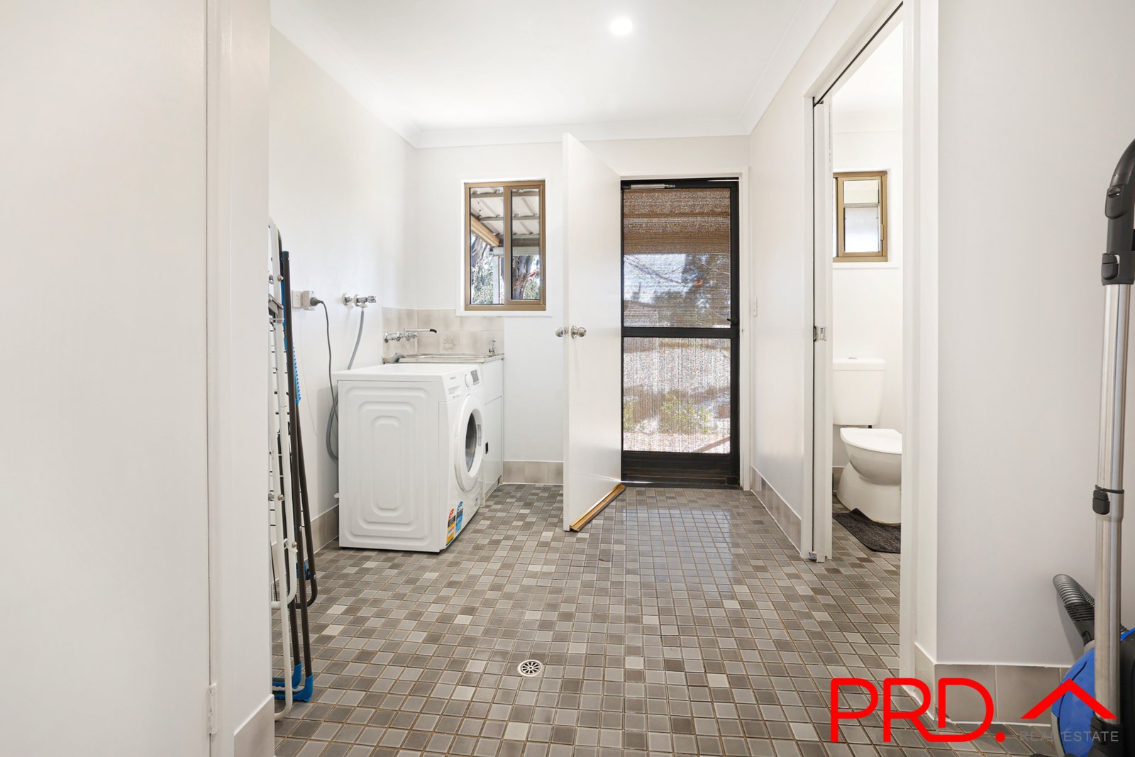 13 Rokeby Street SOMERTON 14