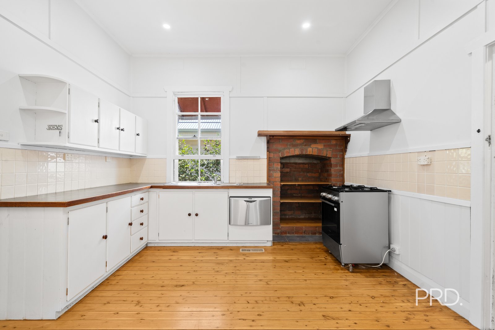 13 Roma Street WAGGA WAGGA 6