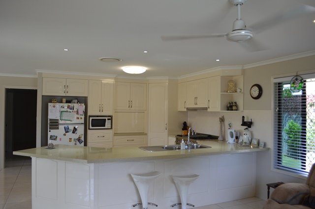 13 RONPEN Close TANNUM SANDS 5