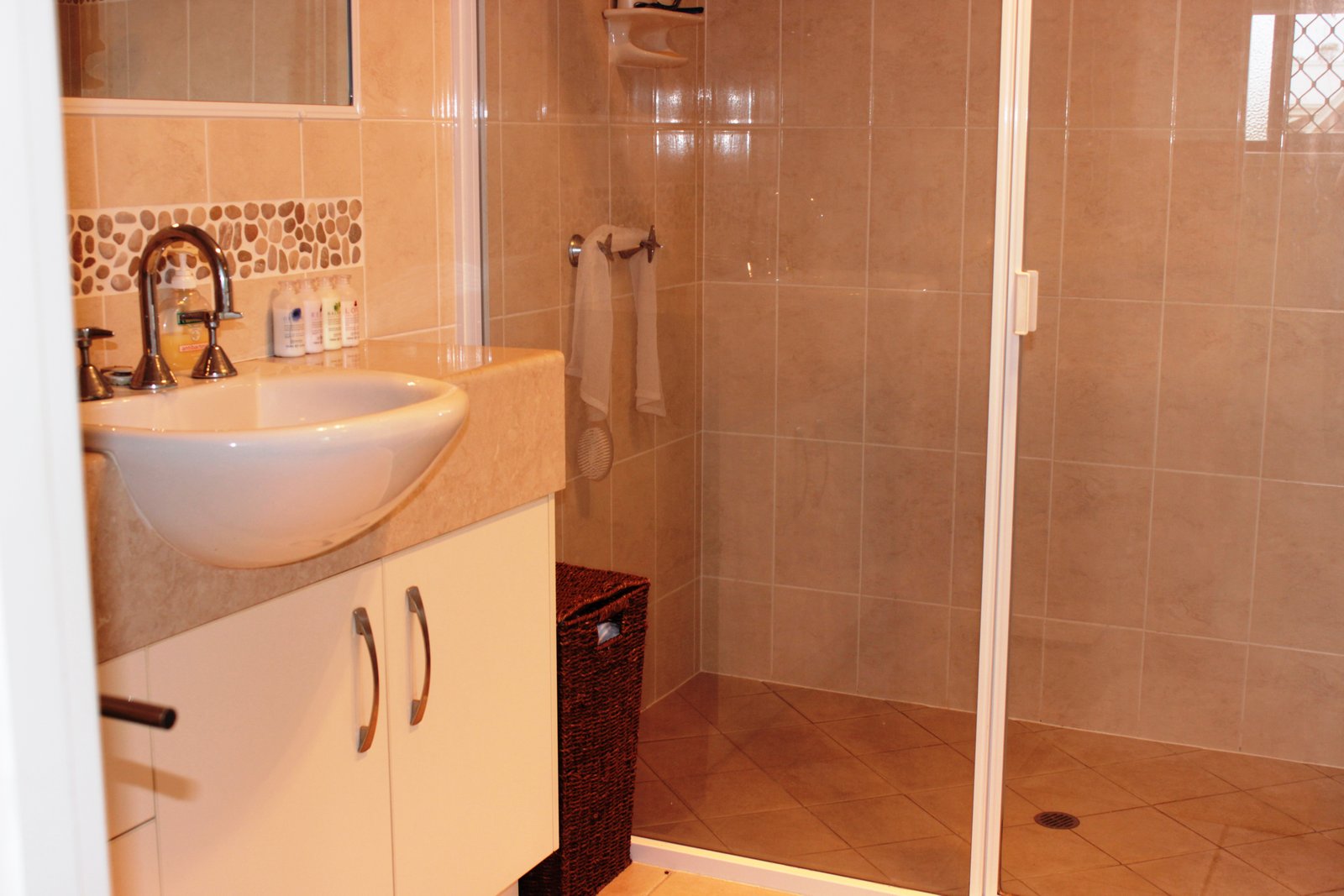 13 RONPEN Close TANNUM SANDS 10