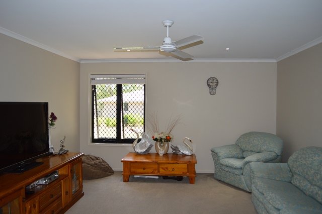 13 RONPEN Close TANNUM SANDS 18