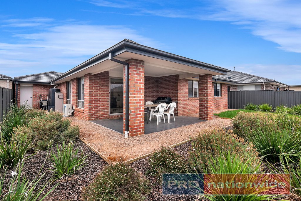 13 Rooney Crescent Lucas 8