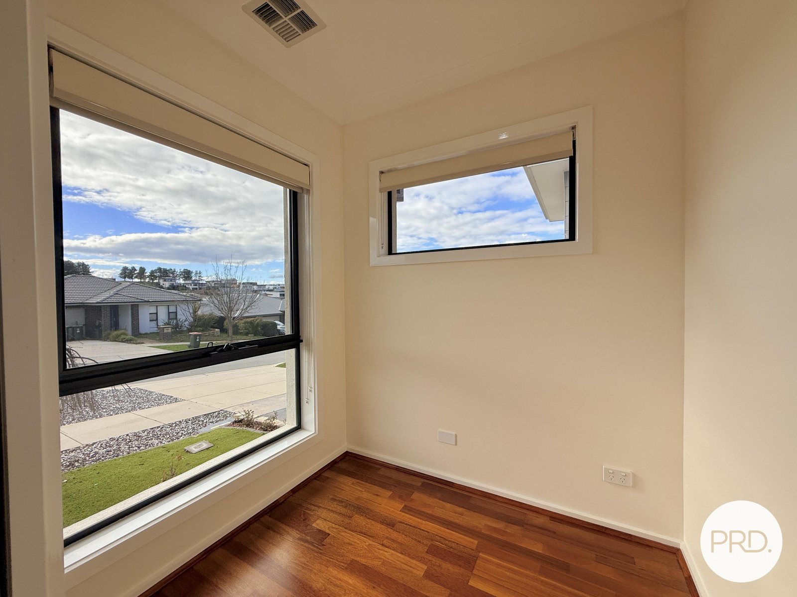 13 Rothera Street DENMAN PROSPECT 4