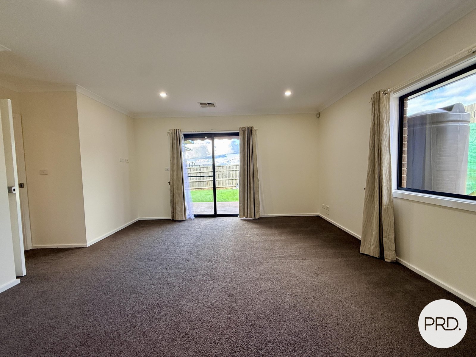 13 Rothera Street DENMAN PROSPECT 9
