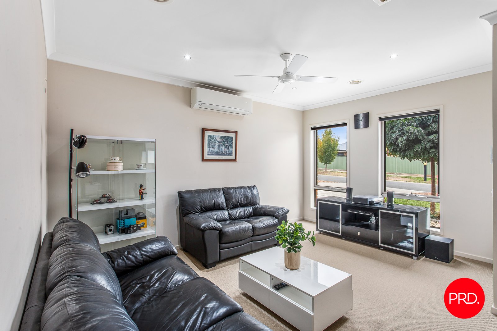 13 Roxburgh Crescent JUNORTOUN 2