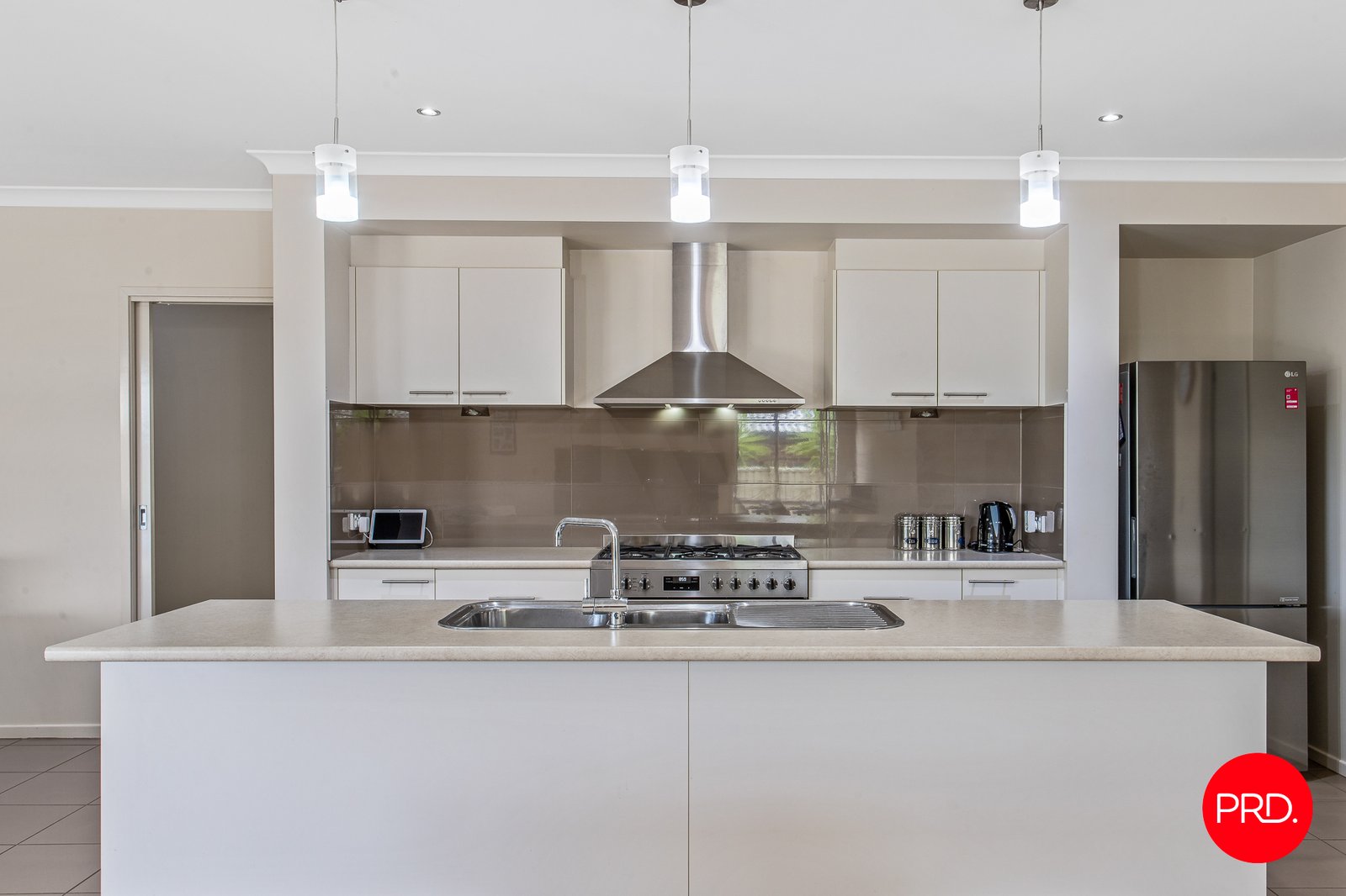 13 Roxburgh Crescent JUNORTOUN 5