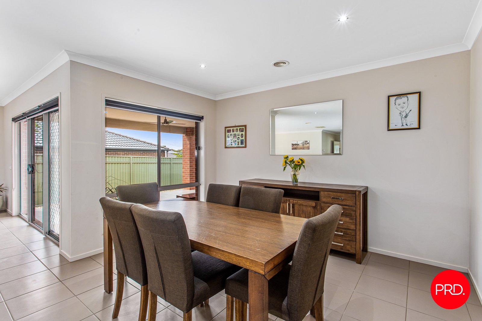 13 Roxburgh Crescent JUNORTOUN 9