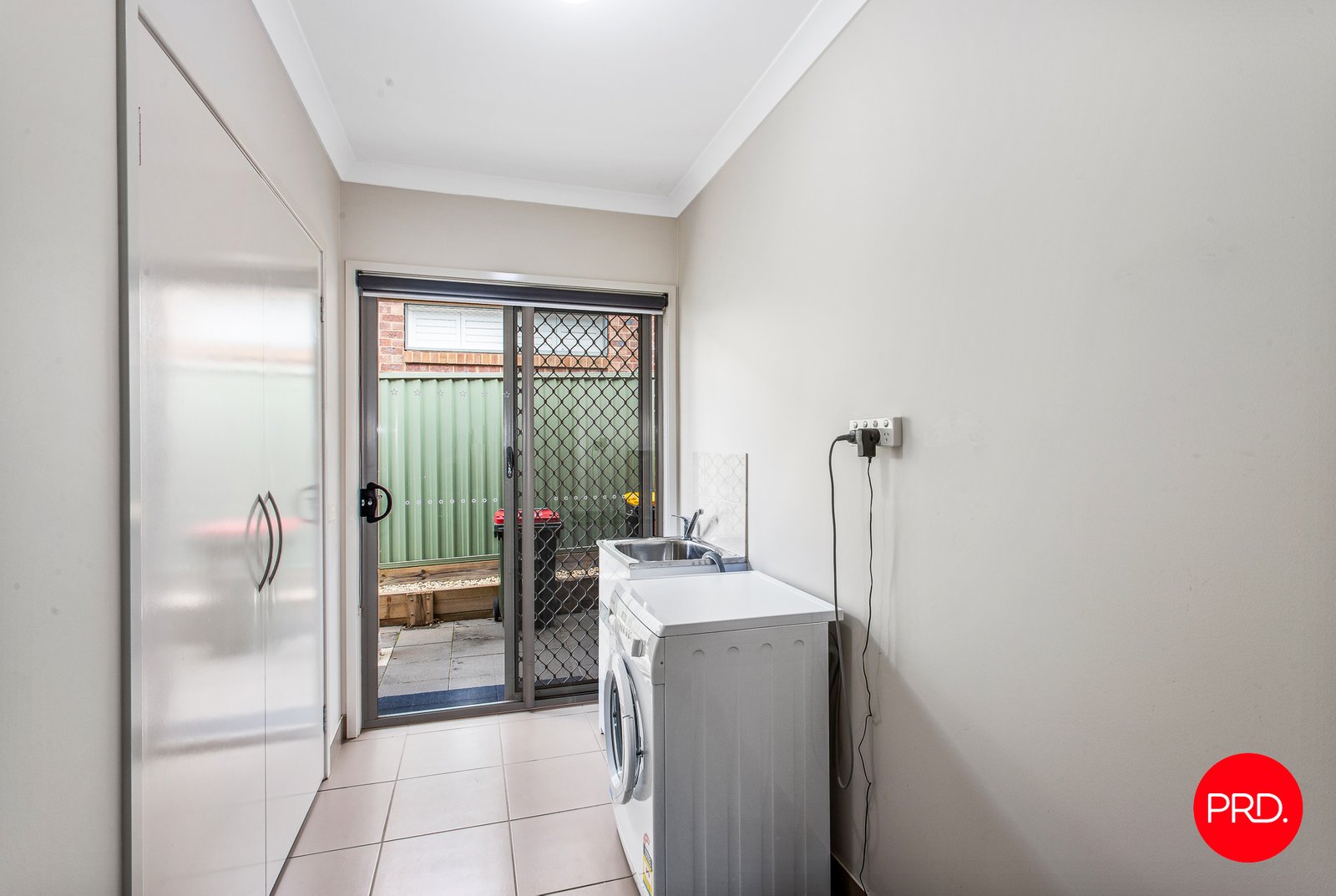13 Roxburgh Crescent JUNORTOUN 17