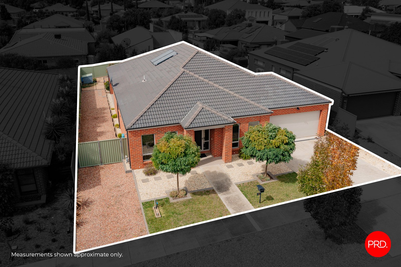 13 Roxburgh Crescent JUNORTOUN 25