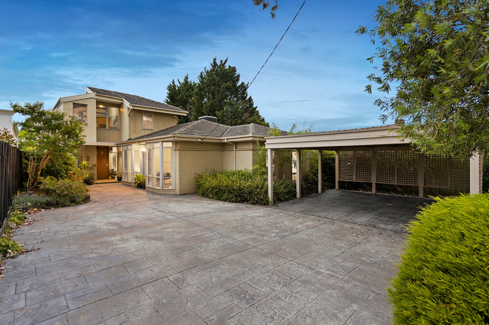 13 Salford Avenue, Balwyn, 3103