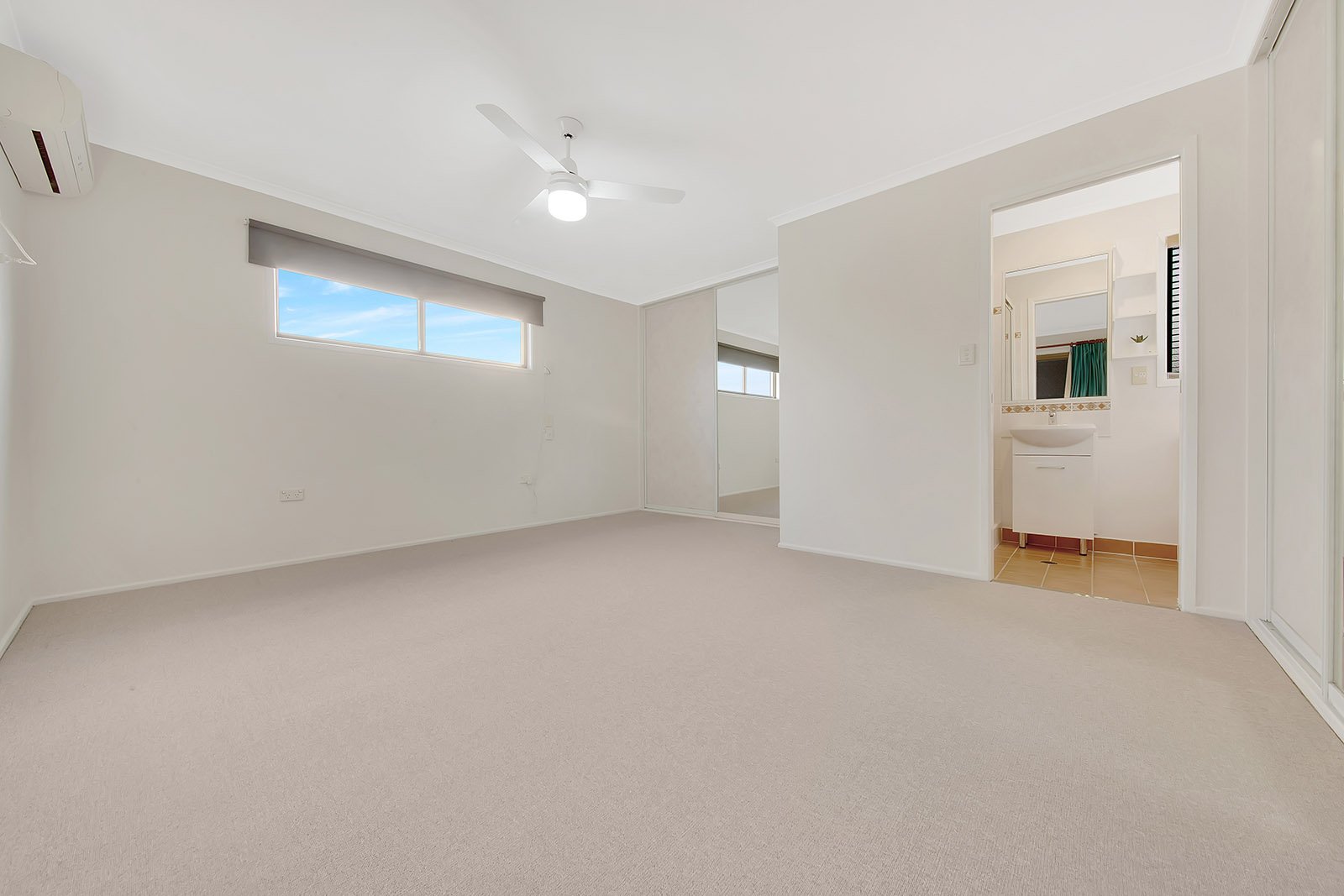 13 Salgado Street BOYNE ISLAND 17