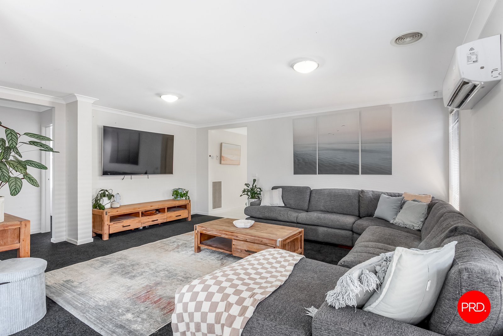 13 Saltbush Street JACKASS FLAT 4