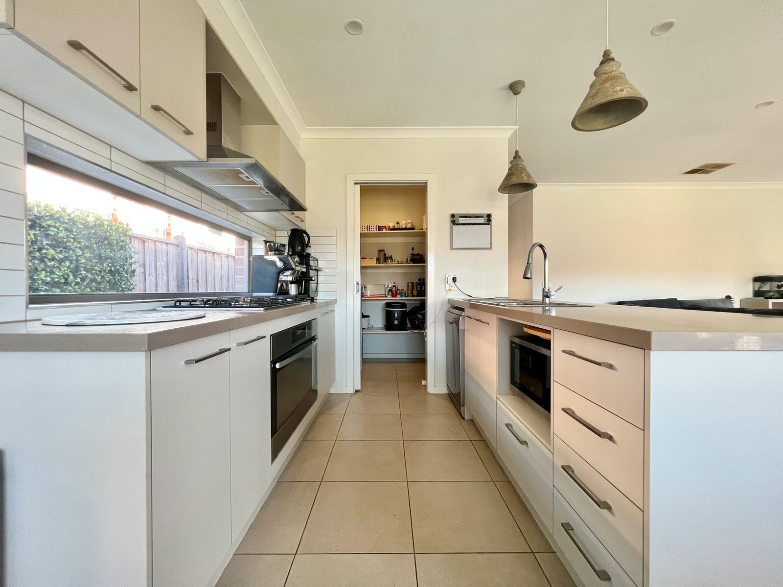 Gallery: 13 Sandor Terrace