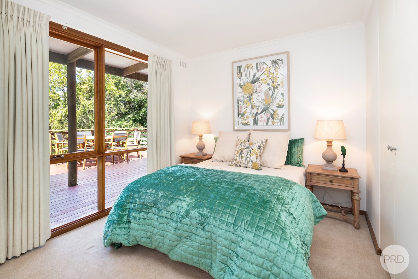 13 Scenic Crescent BALLARAT NORTH 11