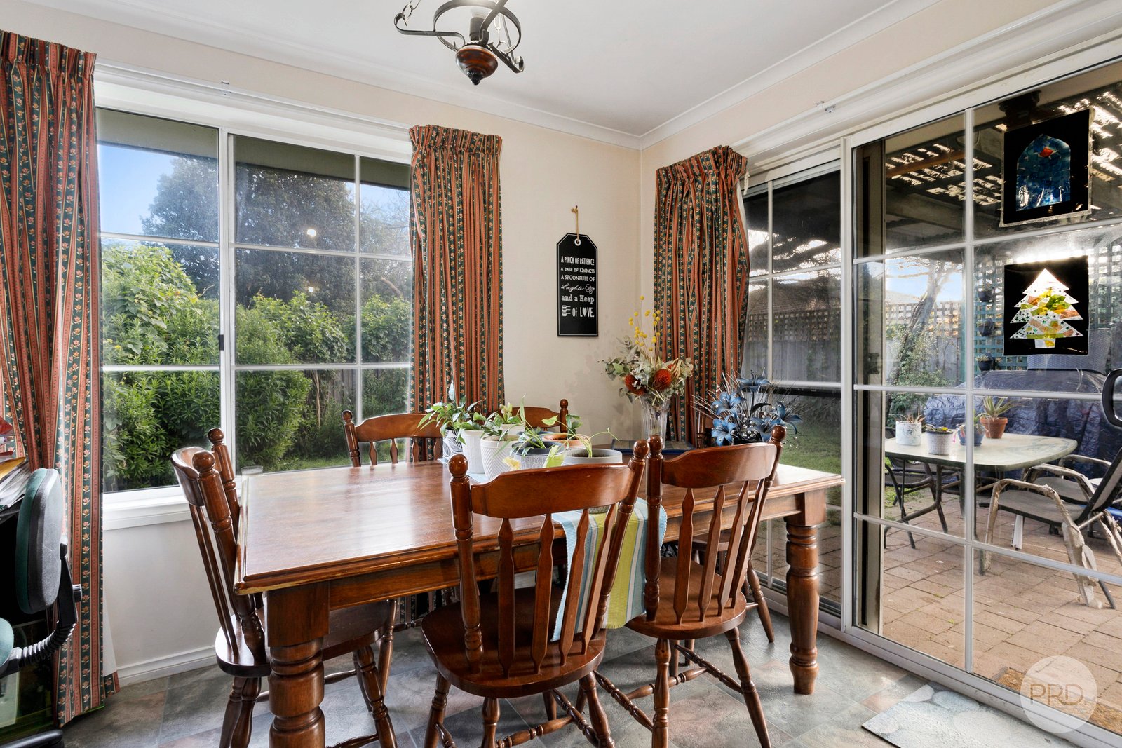 13 Seven Mile Beach Road SEVEN MILE BEACH 8