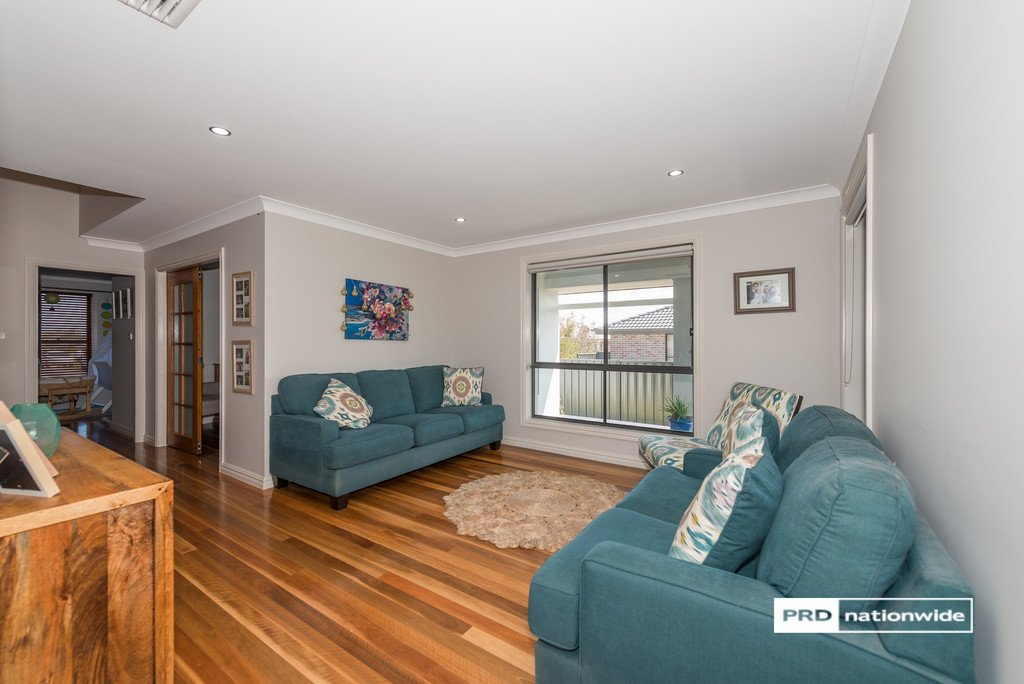 13 Shiraz Road TAMWORTH 2