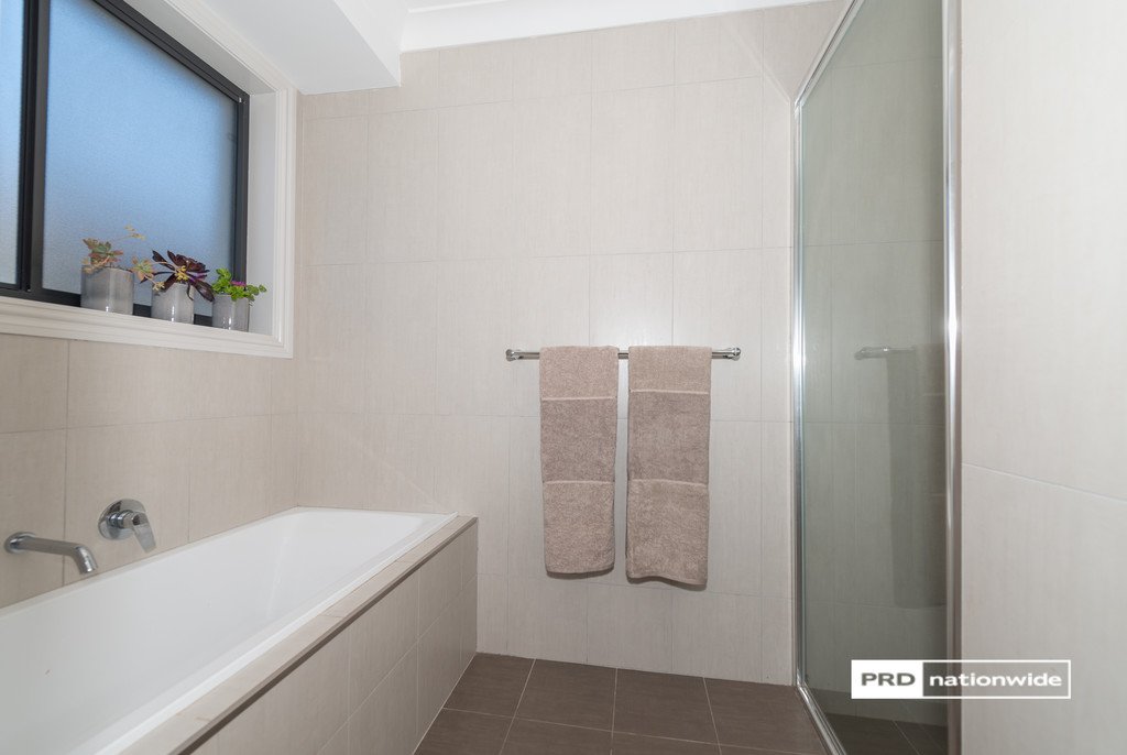 13 Shiraz Road TAMWORTH 8