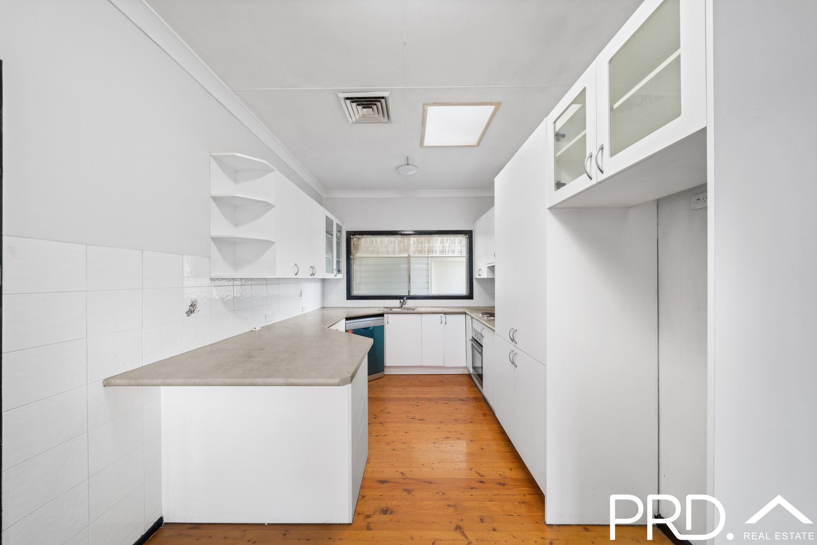 13 Sinai Avenue MILPERRA 2