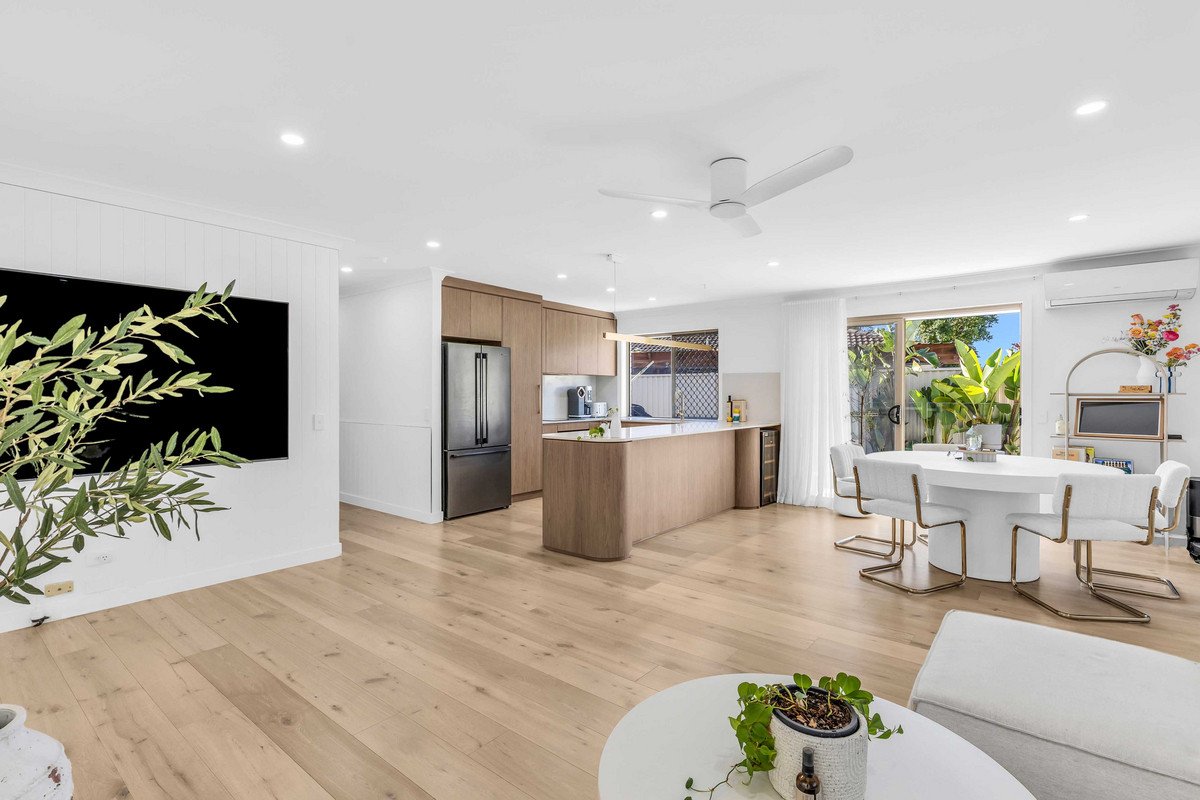 13 Sonama Court Burleigh Waters 3