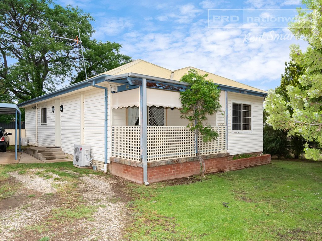 13 Spooner Avenue MOUNT AUSTIN 1