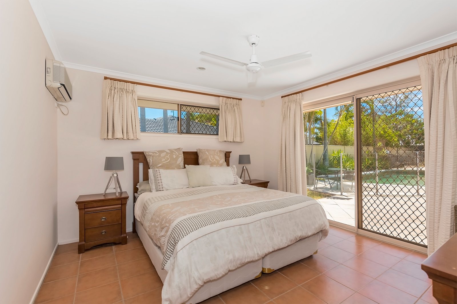 13 St Ives Drive ROBINA 6