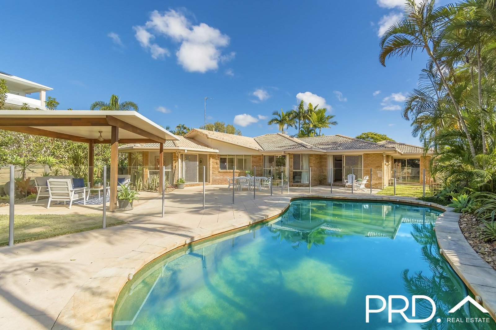 13 St Ives Drive ROBINA 5