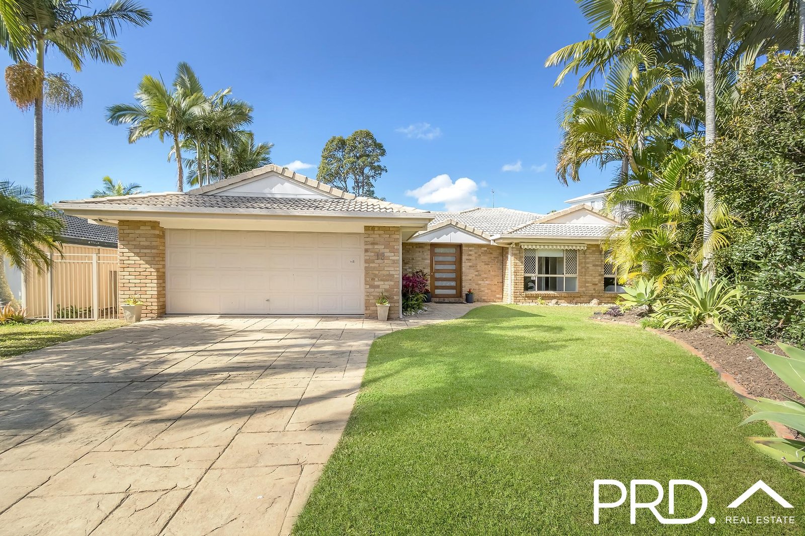 13 St Ives Drive ROBINA 13