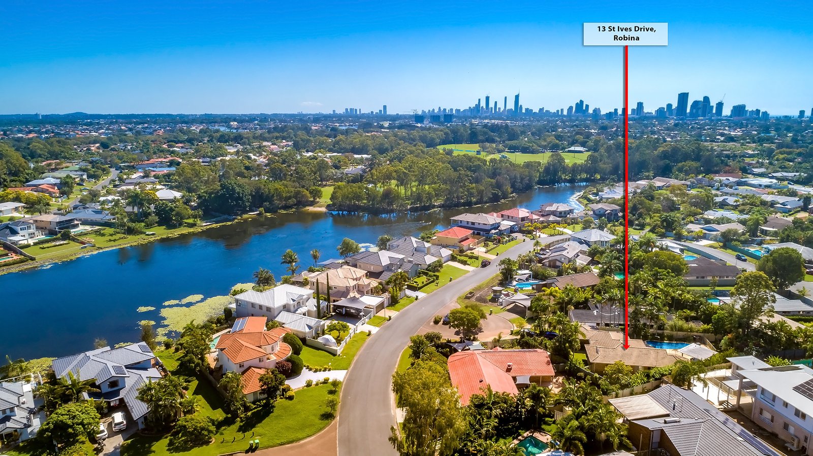 13 St Ives Drive ROBINA 14